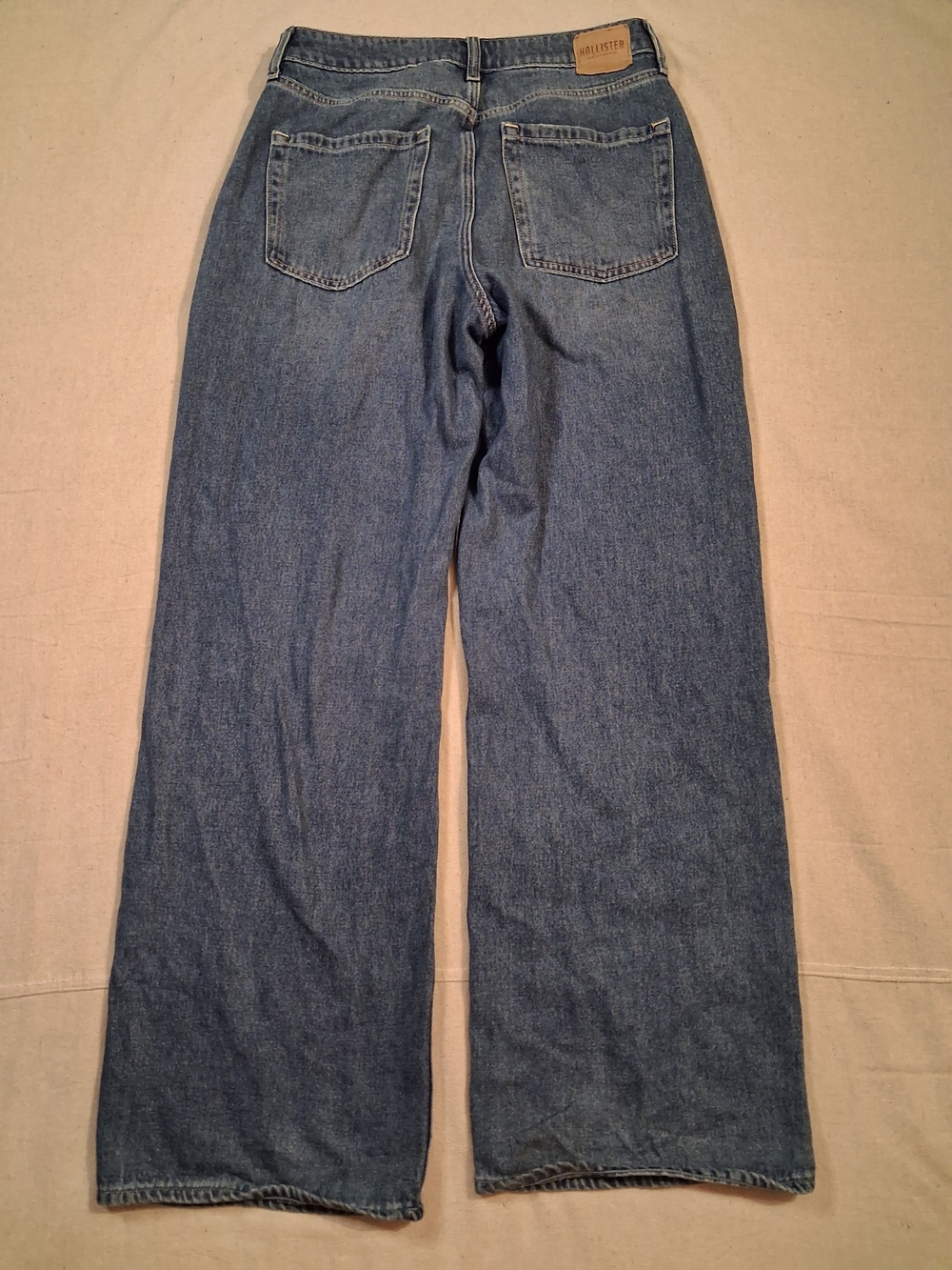 Hollister Ultra High-Rise Baggy Jeans Women's Size 8R (Waist 29R) - Picture 5 of 12